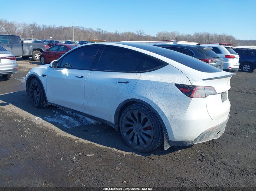 2022 Tesla Model Y Performance Dual Motor All-Wheel Drive