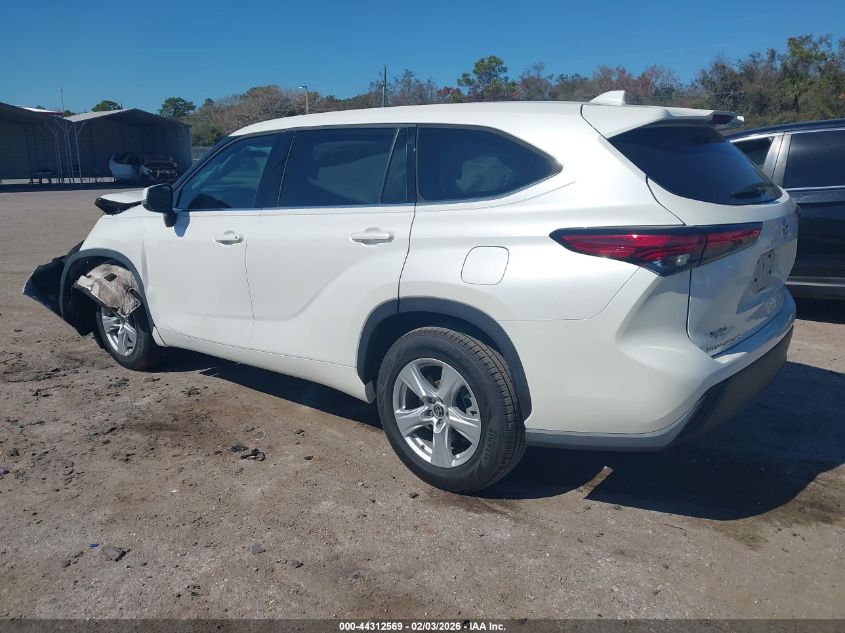 2021 Toyota Highlander Le