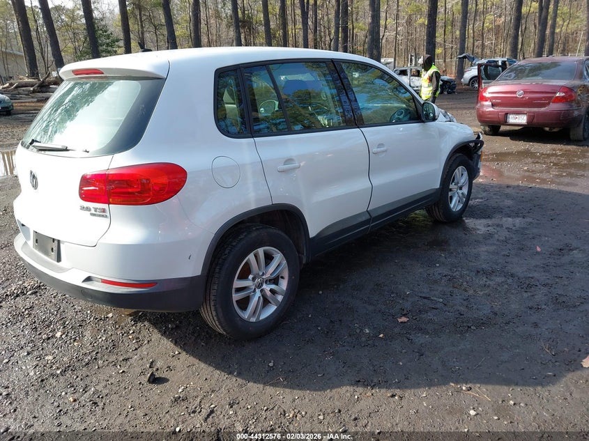 2014 Volkswagen Tiguan S