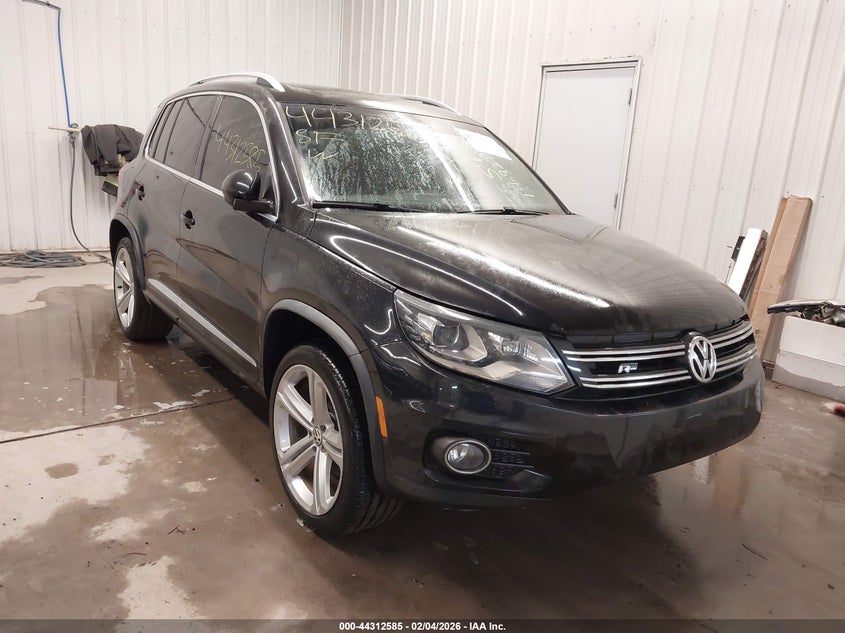 2014 Volkswagen Tiguan R-Line