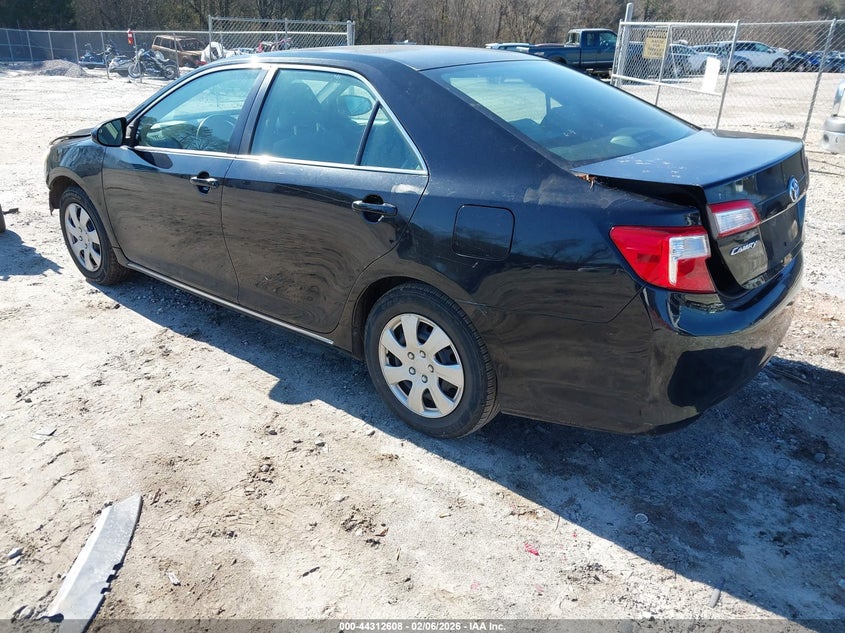 2014 Toyota Camry Le