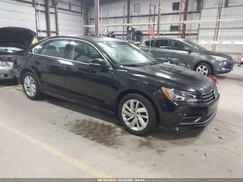 2018 Volkswagen Passat 2.0T Se