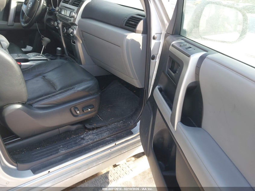 2011 Toyota 4Runner Sr5 V6