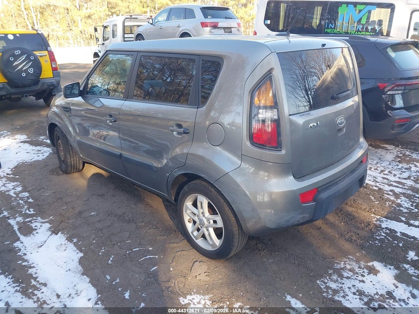 2011 Kia Soul +