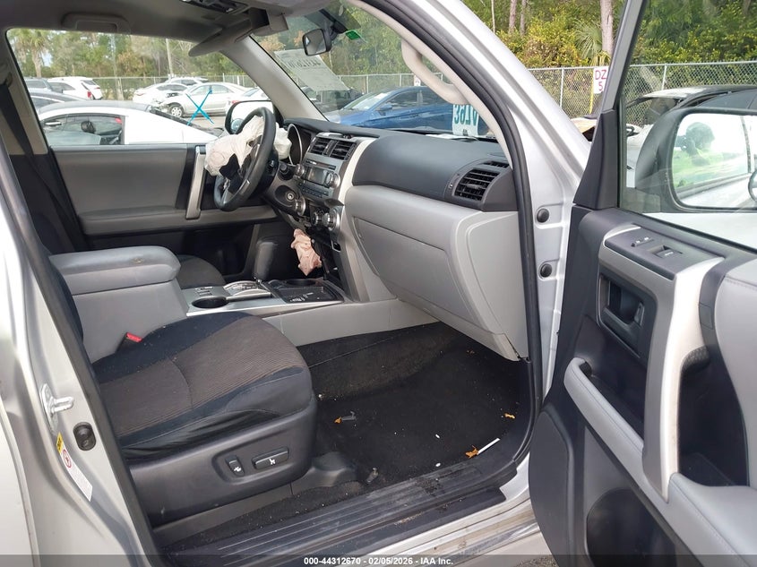 2011 Toyota 4Runner Sr5 V6