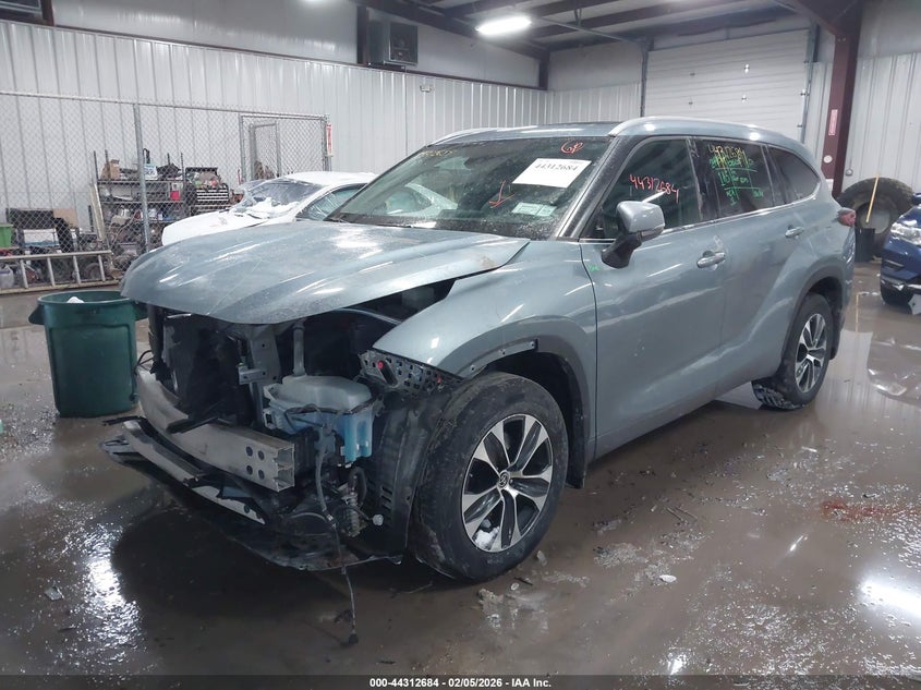 2022 Toyota Highlander Xle