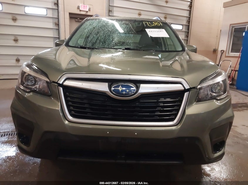 2020 Subaru Forester 2.5 Premium green Lot 111044312687 Vin JF2SKAJC0LH449252