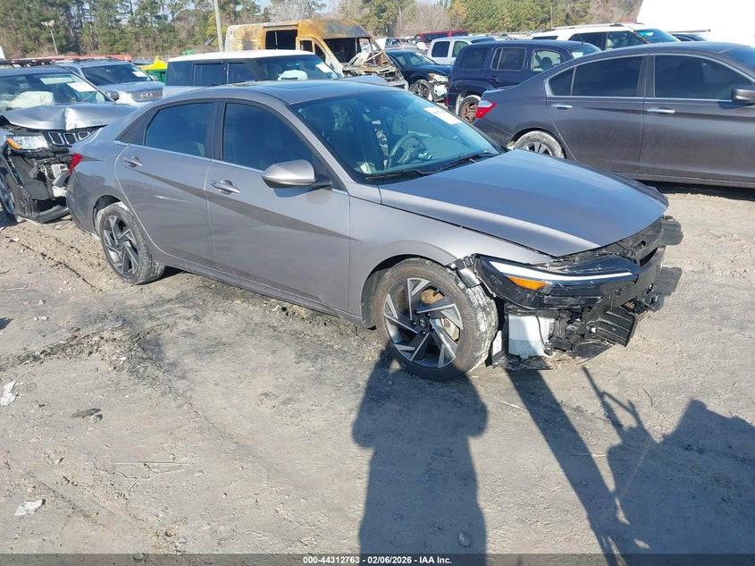 2024 Hyundai Elantra Sel