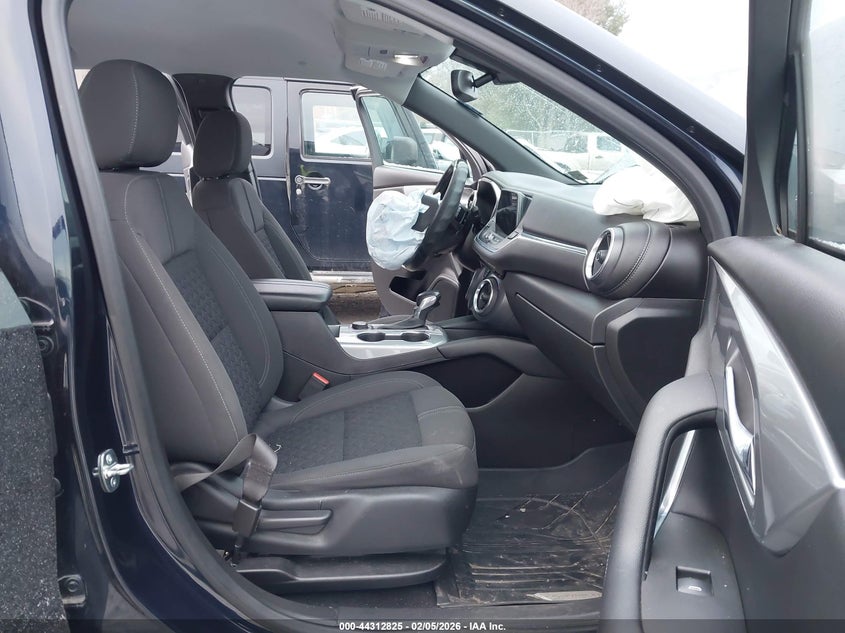 2020 CHEVROLET BLAZER auction photo 5