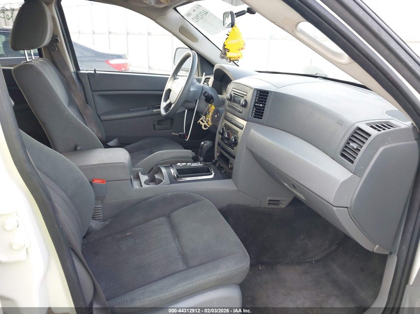 2007 Jeep Grand Cherokee Laredo