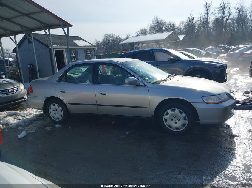 1999 Honda Accord Lx VIN: 1HGCG6651XA164118 Lot: 44312960