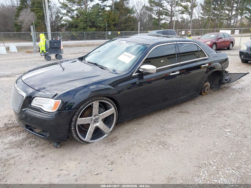 2013 Chrysler 300C John Varvatos Luxury Edition