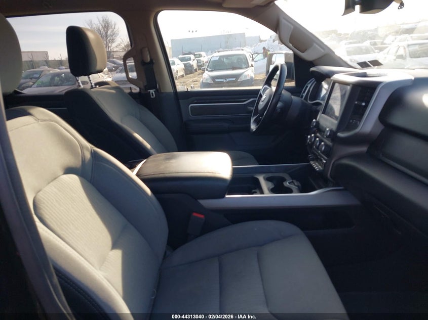 2020 RAM 1500 - vista 5