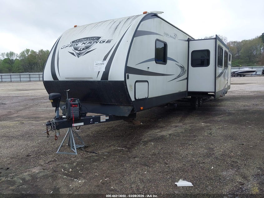 2018 Highland Ridge 36Ft Open Range