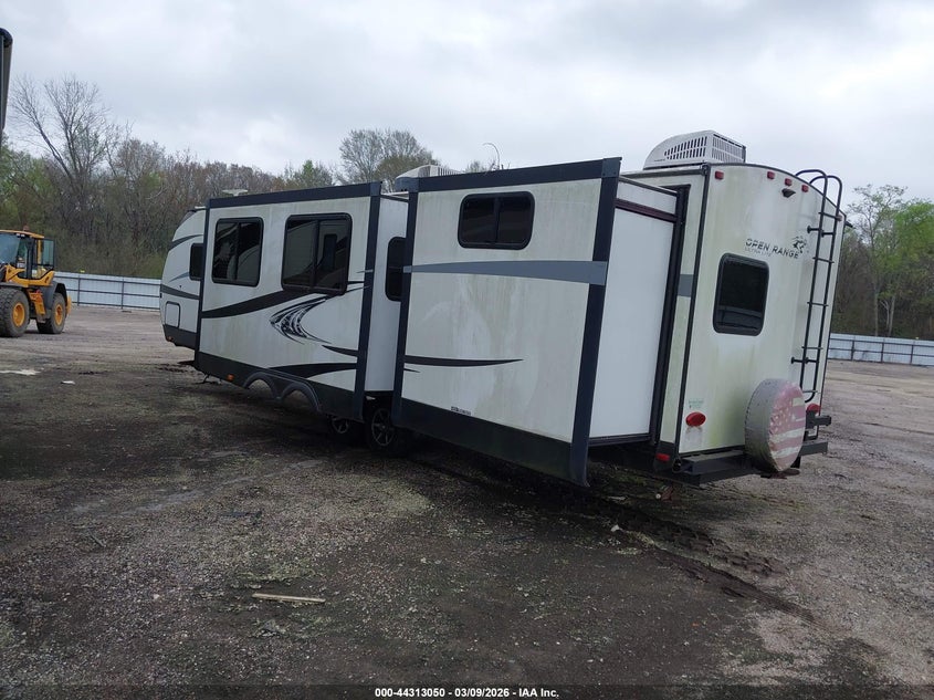 2018 Highland Ridge 36Ft Open Range