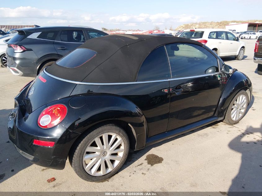 2010 Volkswagen New Beetle 2.5L