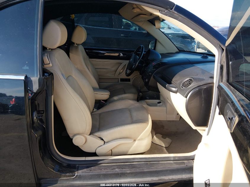 2010 Volkswagen New Beetle 2.5L