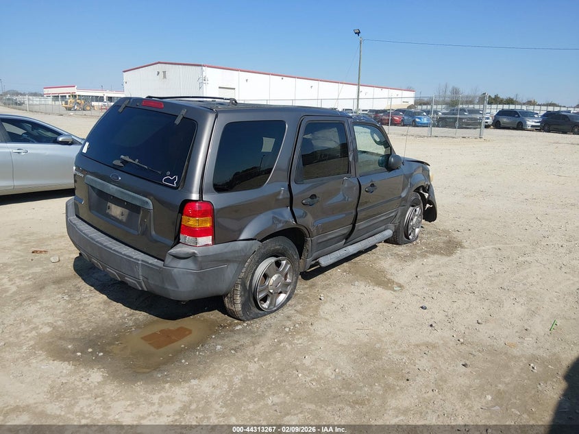2005 Ford Escape Xls