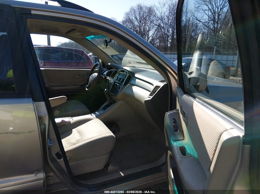 2005 Toyota Highlander V6