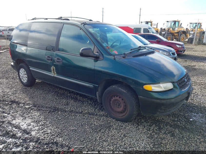 1999 Plymouth Voyager