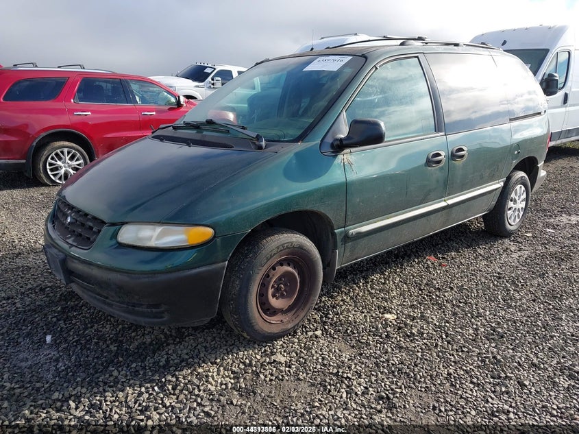 1999 Plymouth Voyager