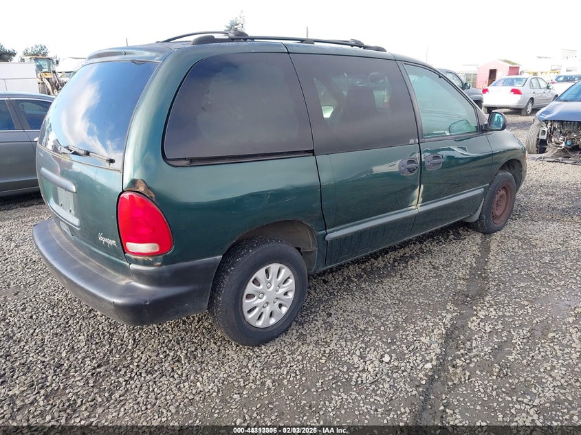 1999 Plymouth Voyager