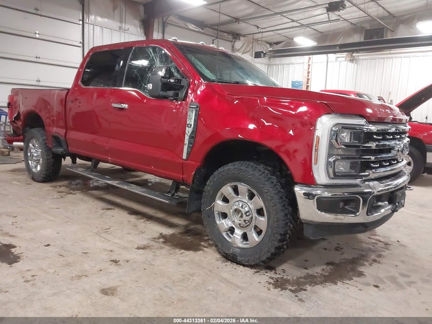 2024 FORD F-250 LARIAT
