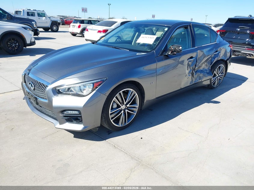 2015 Infiniti Q50 Sport