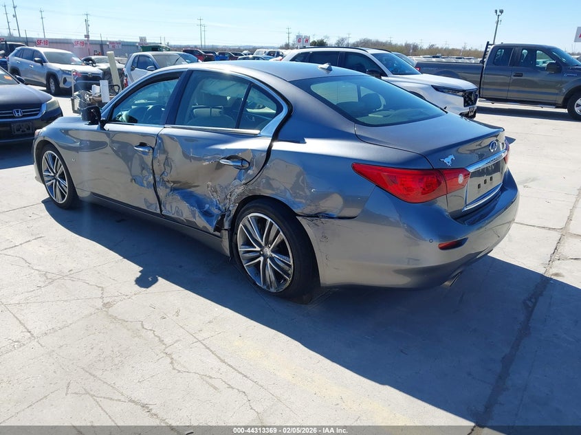 2015 Infiniti Q50 Sport