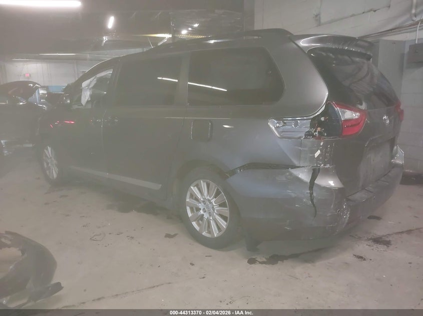 2017 Toyota Sienna Xle Premium 7 Passenger