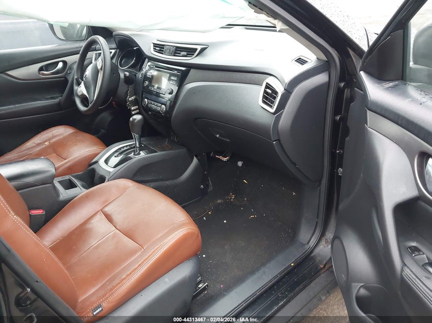 2016 Nissan Rogue Sv