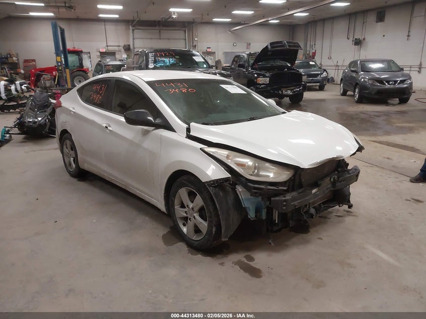 2013 Hyundai Elantra Gls