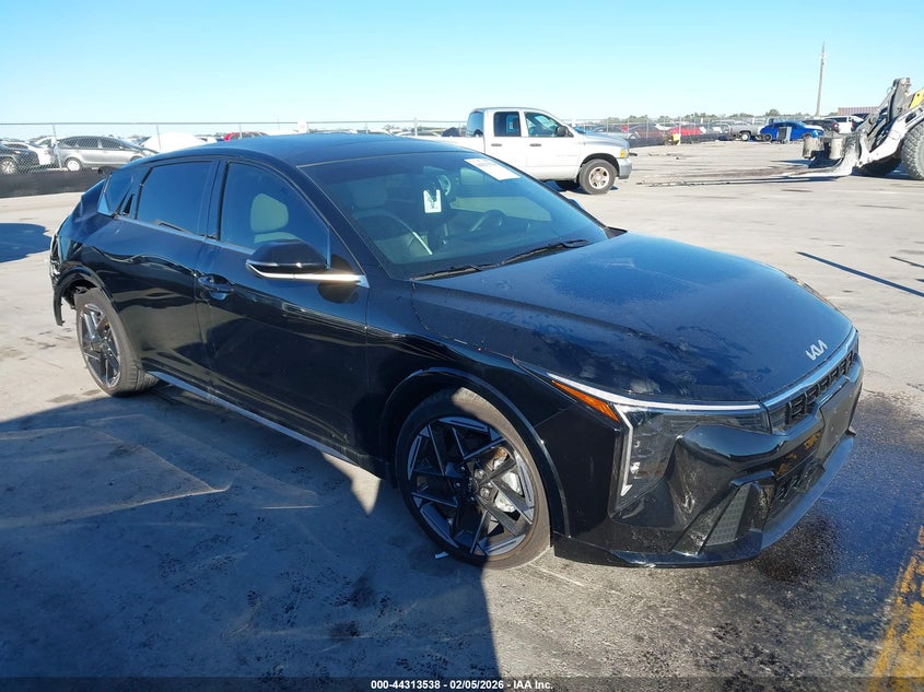 2025 KIA K4 auction photo 1