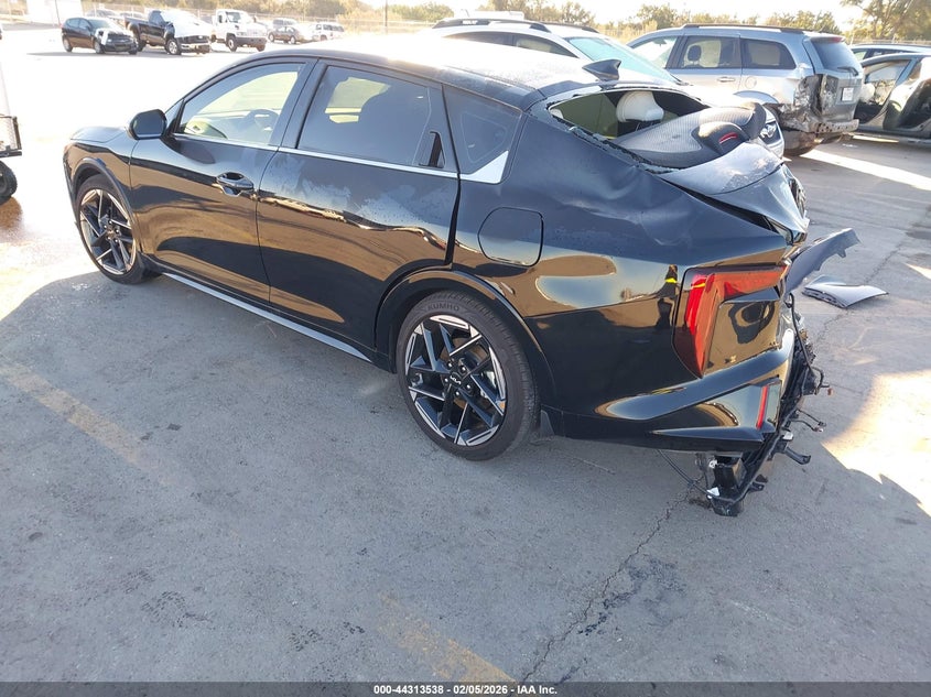 2025 KIA K4 auction photo 3