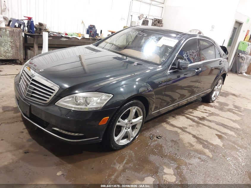 2013 Mercedes-Benz S 550 4Matic