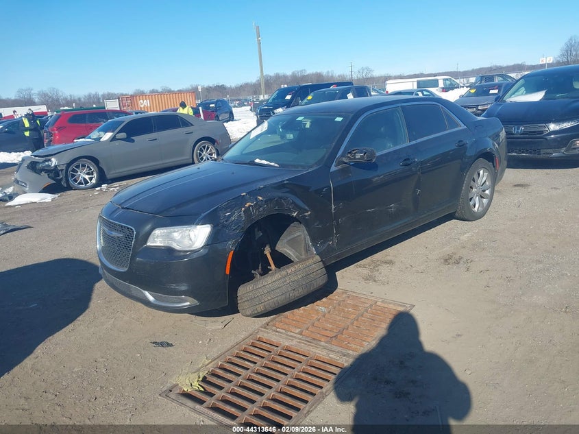 2018 Chrysler 300 Touring L Awd