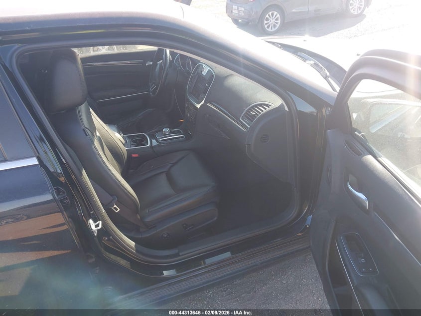 2018 Chrysler 300 Touring L Awd