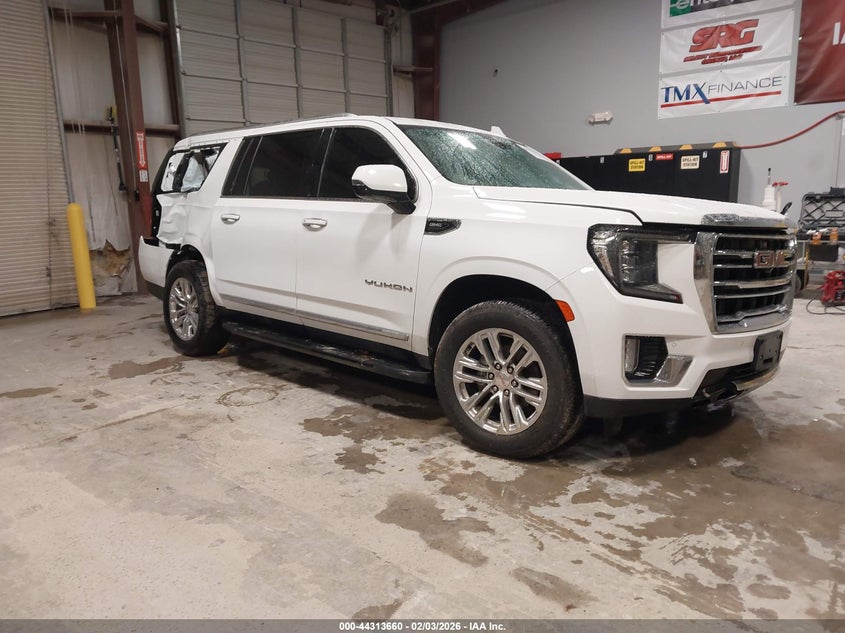 2022 GMC Yukon Xl C1500 Slt