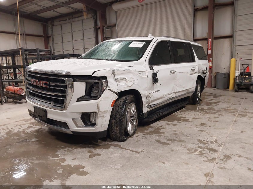 2022 GMC Yukon Xl C1500 Slt