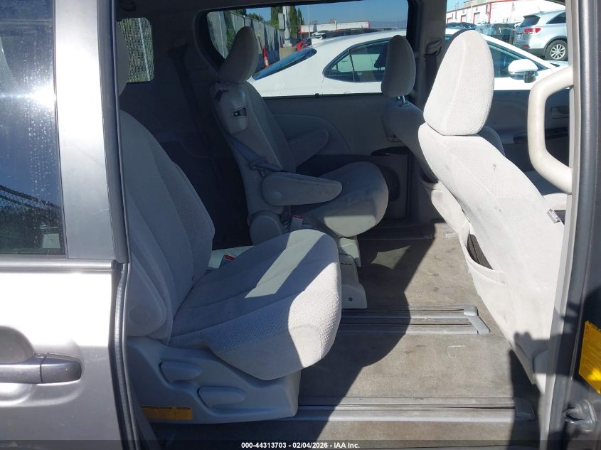 2013 Toyota Sienna Le V6 8 Passenger VIN: 5TDKK3DC1DS285884 Lot: 44313703