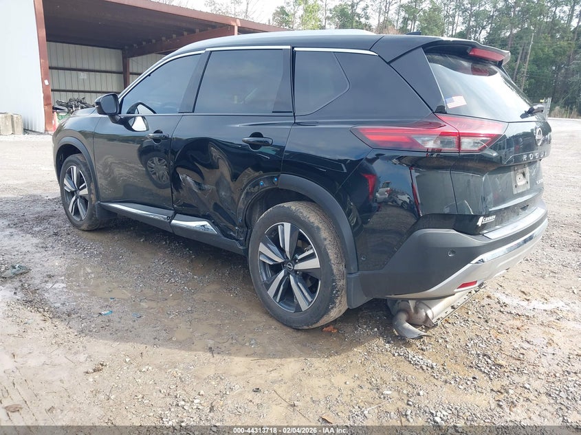 2023 Nissan Rogue Platinum Fwd