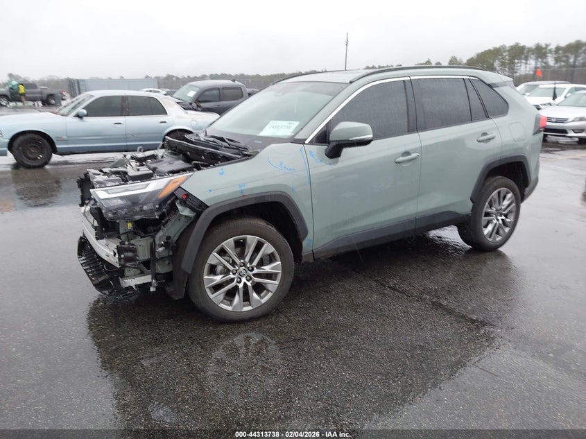 2023 Toyota Rav4 Xle Premium
