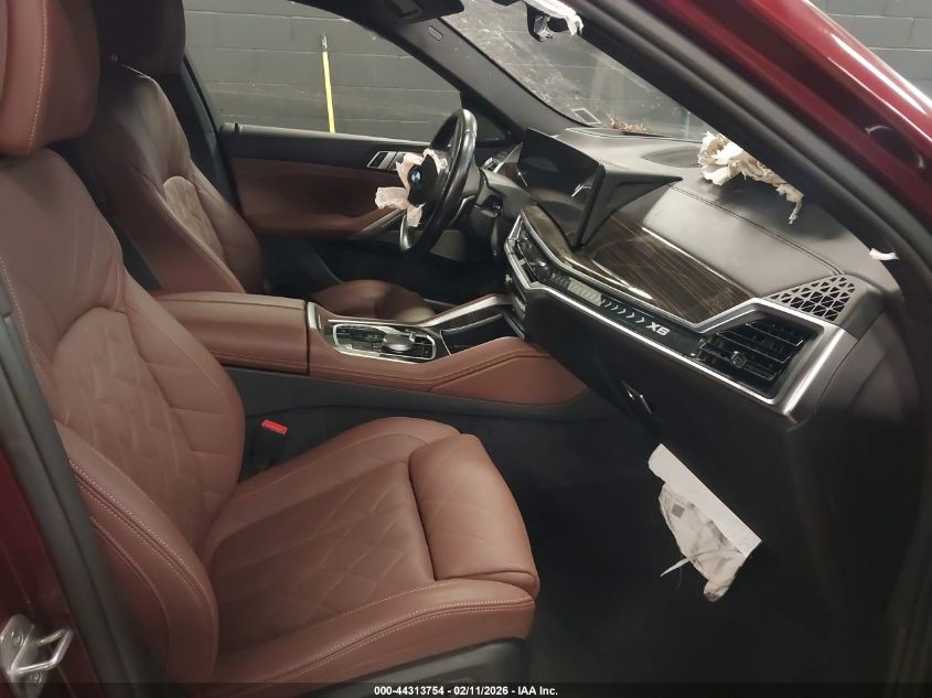 2024 BMW X6 xDrive40I