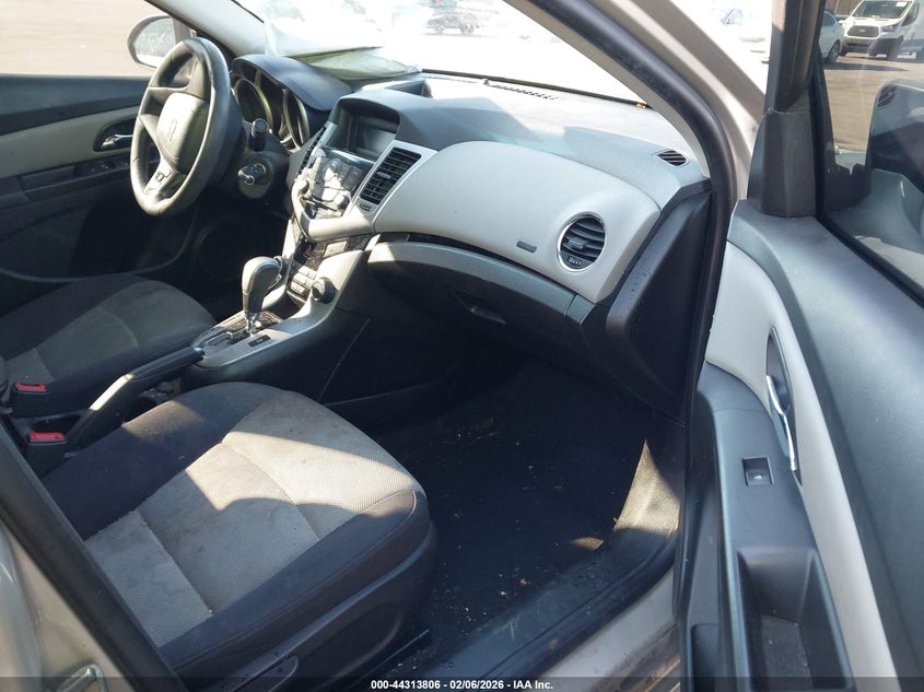 2014 Chevrolet Cruze Ls Auto