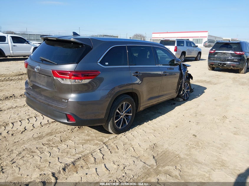 2018 Toyota Highlander Xle