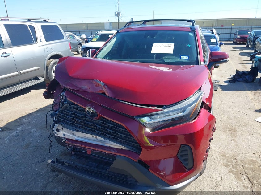 2023 Toyota Rav4 Xle #12