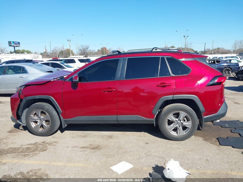 2023 Toyota Rav4 Xle #14