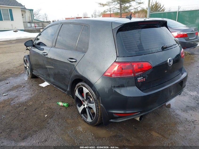 2015 Volkswagen Golf Gti 2.0T Se W/Performance Package 4-Door