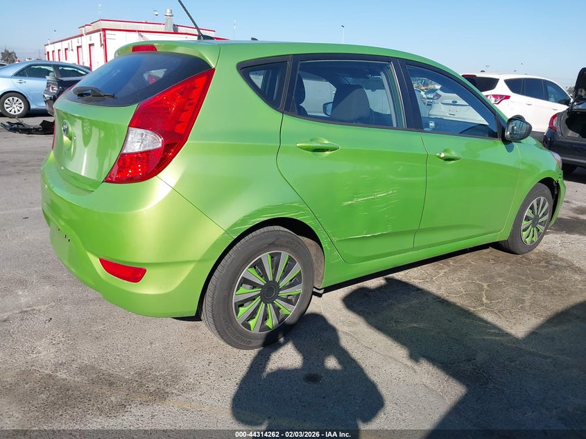 2013 Hyundai Accent Gs
