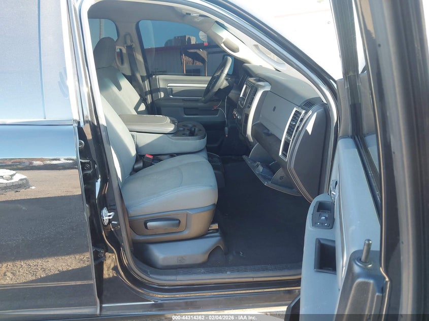 2019 Ram 1500 Classic Slt 4X4 5'7 Box